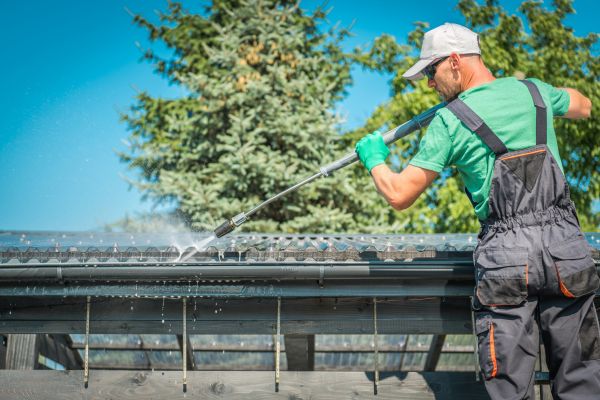 Cost of Gutter Power Washing in Clifton Park