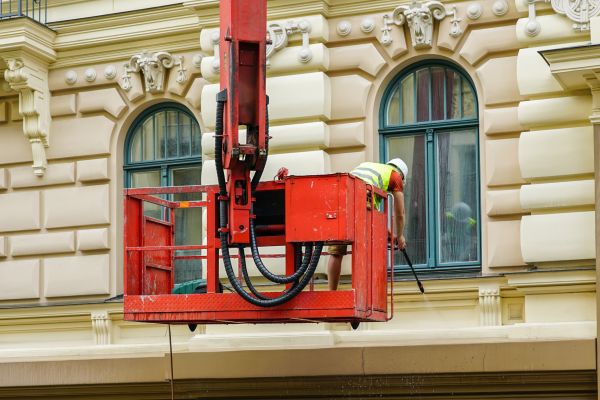 Cost of Building Power Washing in Clifton Park