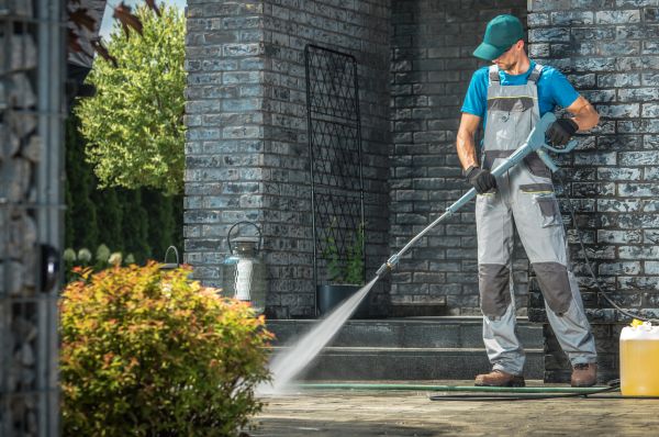 Outside House Cleaning in Clifton Park