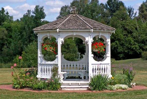 Cost of Gazebo Cleaning in Clifton Park