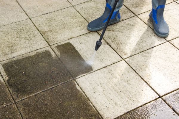 Cost of Outdoor Concrete Cleaning in Clifton Park