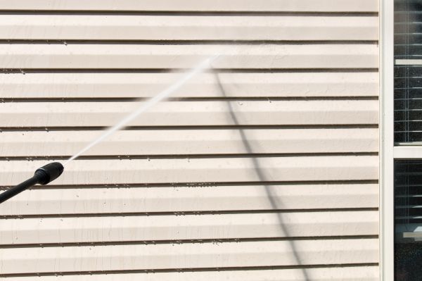 Cost of Apartment Power Washing in Clifton Park