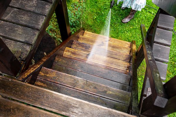 Cost of Wood Power Washing in Clifton Park