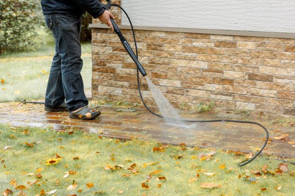 Cost of Residential Powerwashing in Clifton Park